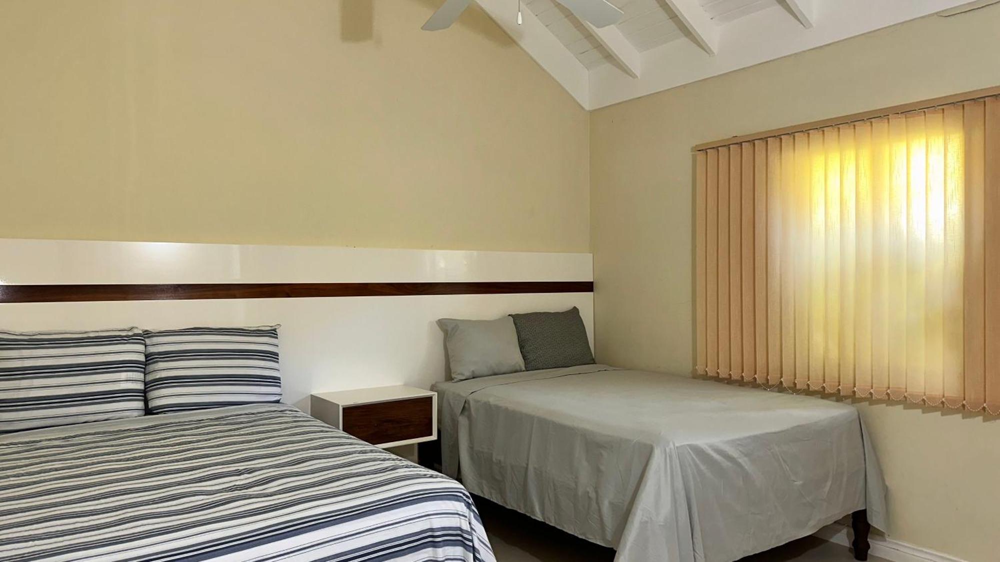 Jamnick Vacation Rentals - Richmond, St Ann, Jamaica Ocho Rios Quarto foto
