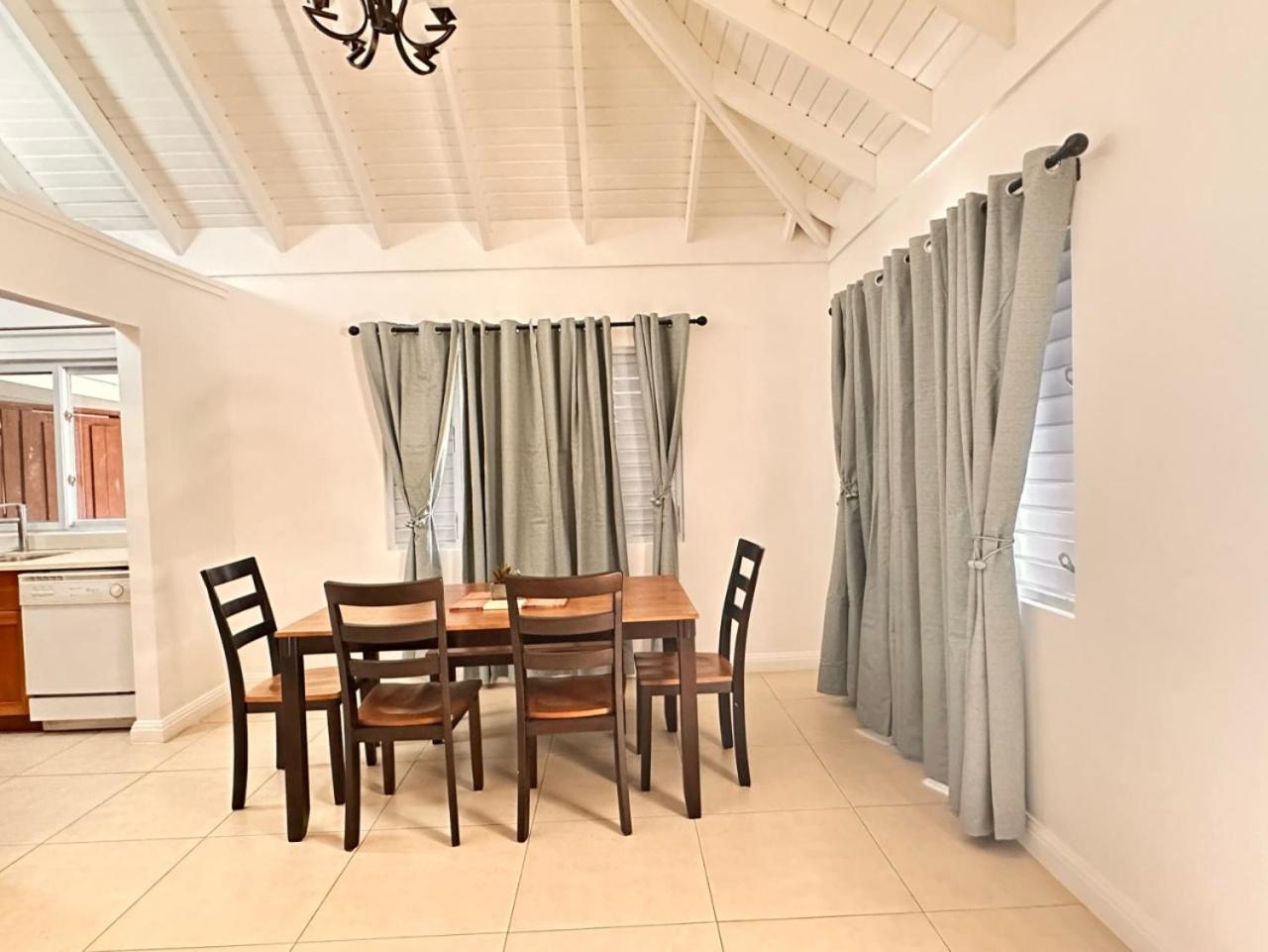 Jamnick Vacation Rentals - Richmond, St Ann, Jamaica Ocho Rios Quarto foto