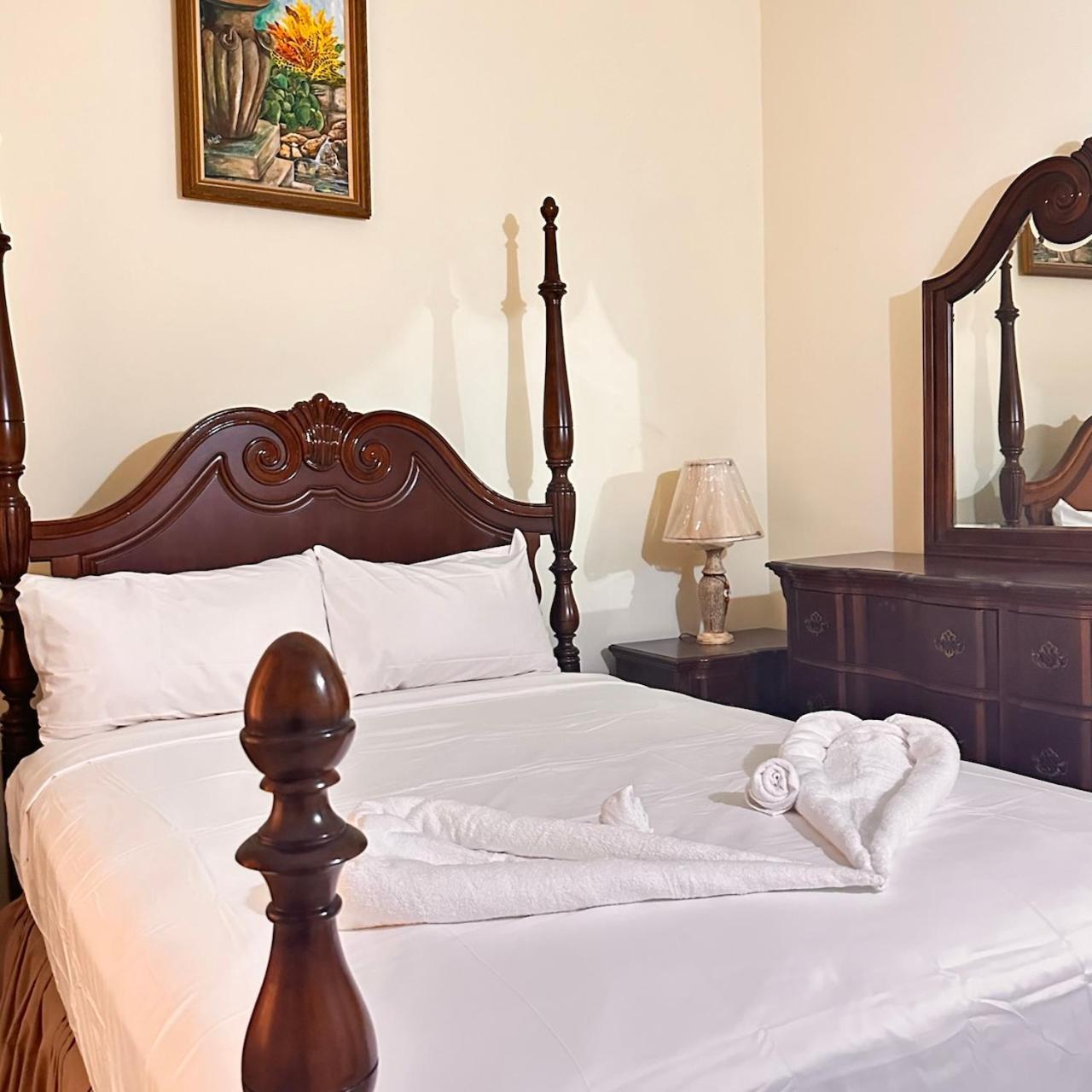 Jamnick Vacation Rentals - Richmond, St Ann, Jamaica Ocho Rios Quarto foto